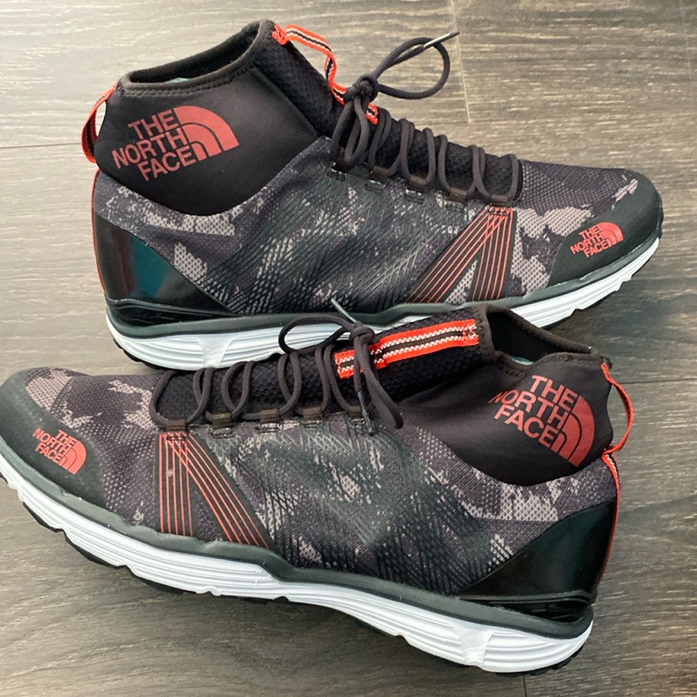 The North Face Black and Red Athletic Shoes